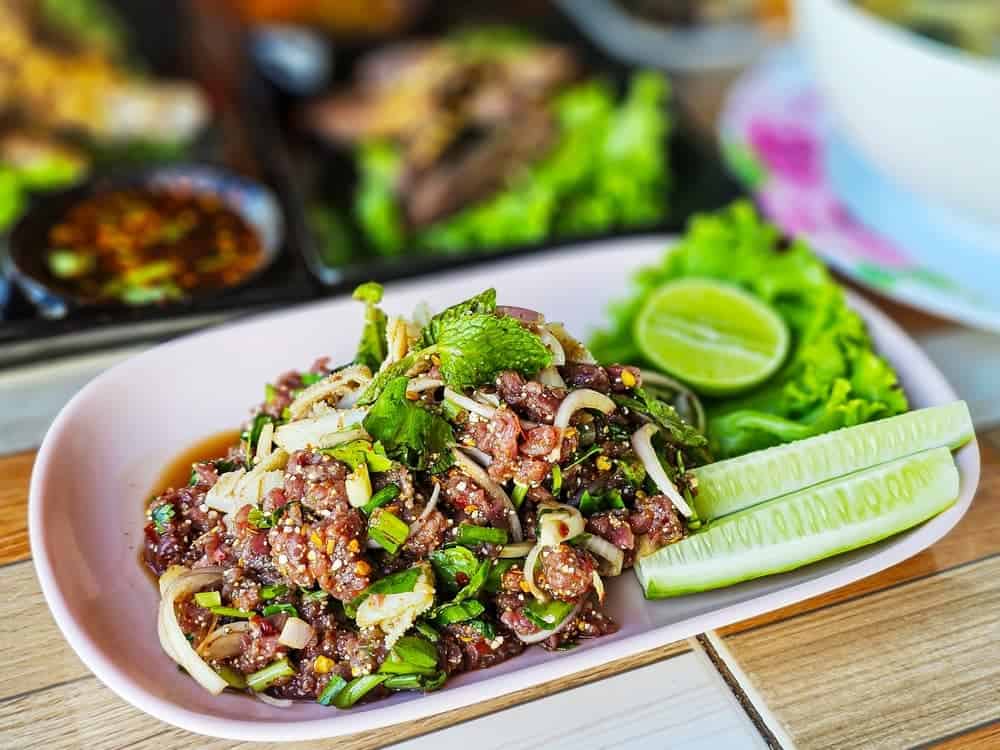 Cafés in Nonthaburi offer a variety of Thai dishes