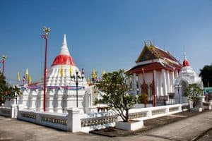 วัดปรมัยยิกาวาส ที่เที่ยวท่าน้ำนนท์ที่นักท่องเที่ยวห้ามพลาด