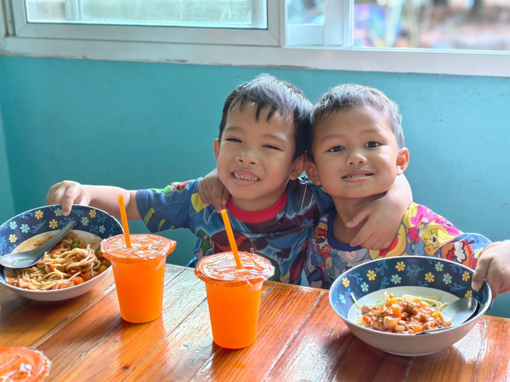 Small act big smile 4